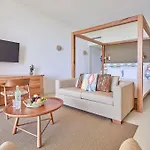 Do Canal Nature Retreat - Small Luxury Of The World