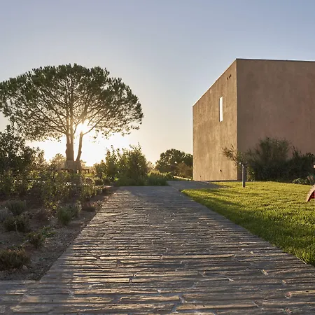 Do Canal Nature Retreat - Small Luxury Of The World